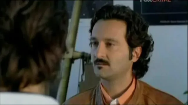 Кадры из сериала Комиссар Рекс (1994)